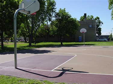 Heritage Park Basketball Court