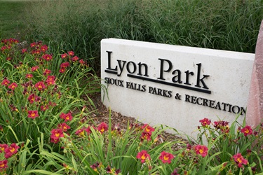 Lyon Park Sign
